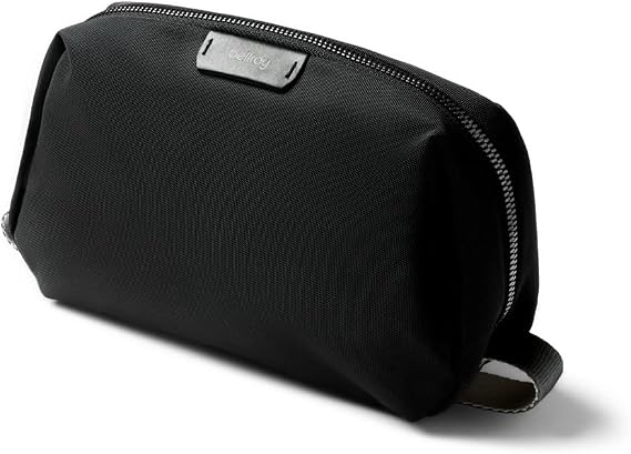 Bellroy Toiletry Kit (Unisex Toiletry Bag, Zipper Closure, Water-Resistant Lining, Toothbrush Sleeve with Magnetic Closure, Internal Mesh Pocket Organization) -Bronze