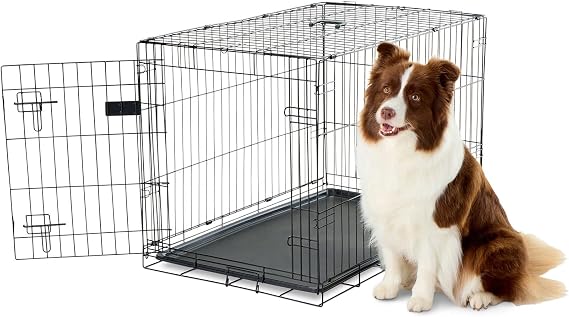 Carlson Pet Products Single Door Metal Dog Crate, Intermediate 36" Dog Crate for Medium to Large Dogs, Foldable Collapsible Dog Kennel with Removable Tray, Portable Wire Dog Cage for Training & Travel