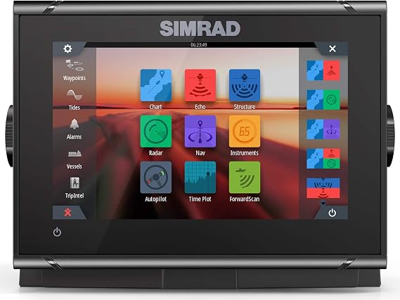 Simrad GO7 XSR - 7-inch Chartplotter with HDI Transducer, C-MAP Discover Chart Card
