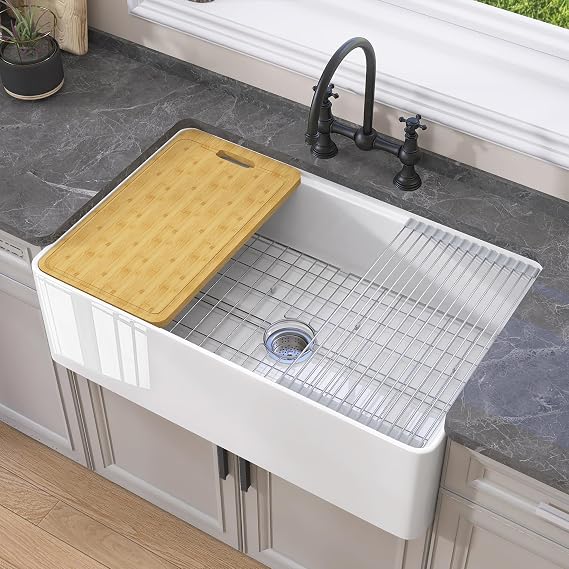 GETPRO White Farmhouse Sink 33 X 20 Fireclay Apron Front Undermount Workstation Kitchen Sink Single Bowl Reversible Farm House Style Extra Deep & Wide with Cutting Board & Accessory Kit