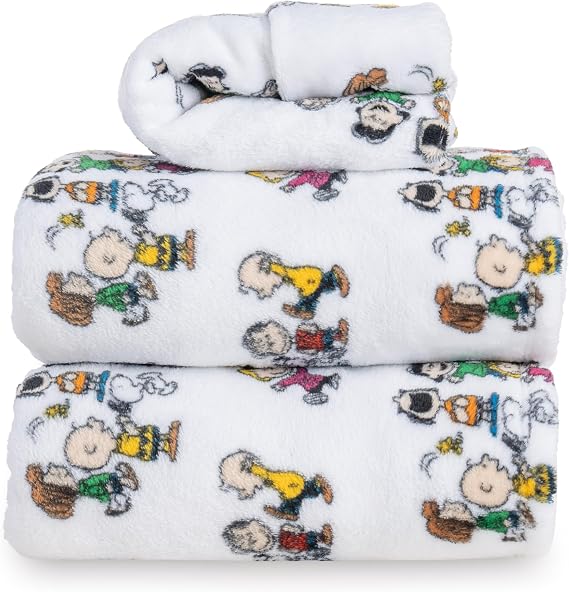 Berkshire Peanuts Velvetloft Plush Twin Sheet Set,Extra Warm Fleece Sheets,3-Piece Cute Character Snoopy Printed Soft Plush Sheet Set,Laughing Small White