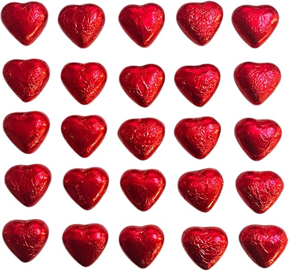 Chocolate Heart Decoration Gift Pack with 28 Individually Wrapped Milk Chocolate Hearts, 200g with Milk Cream Filling, Ideal for Weddings, Mother’s Day & Table Decor